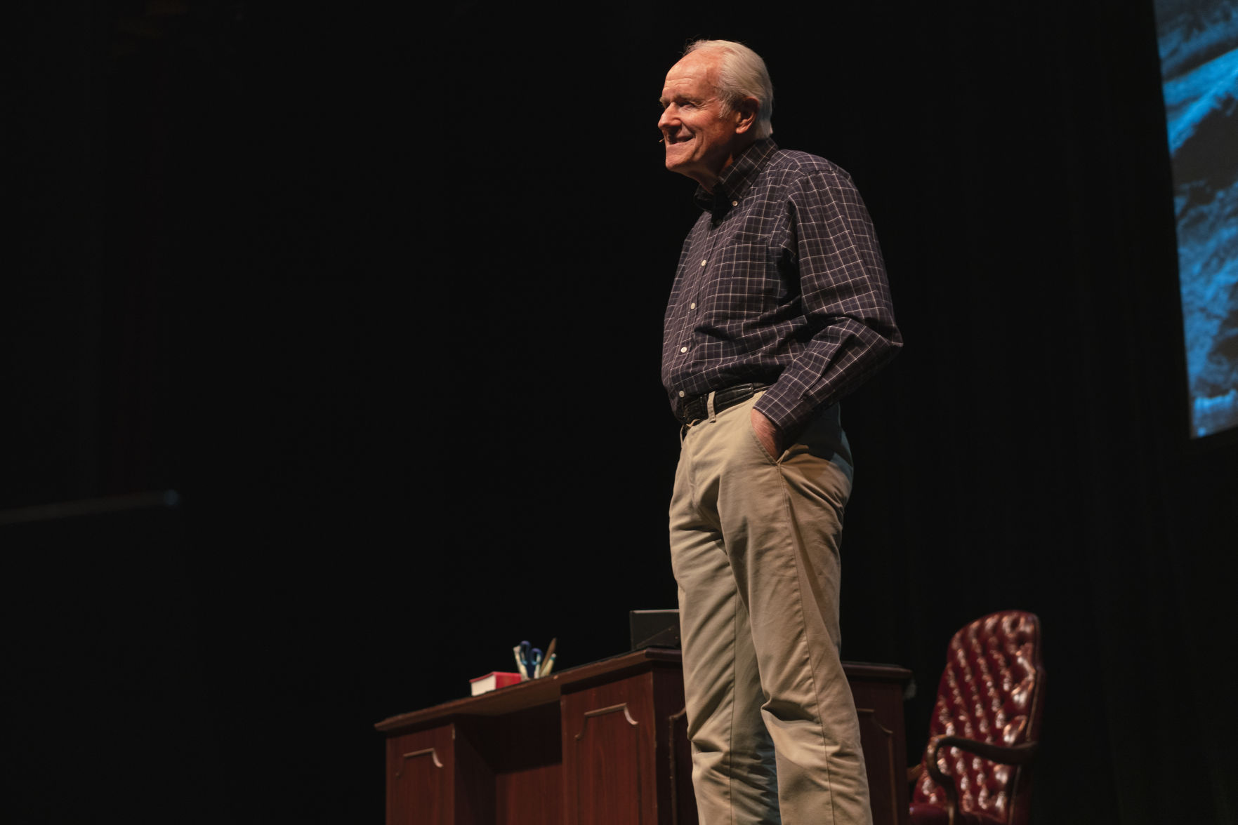 Farrell from “M*A*S*H” portrays global warming climatologist in ‘Dr. Keeling’s Curve’